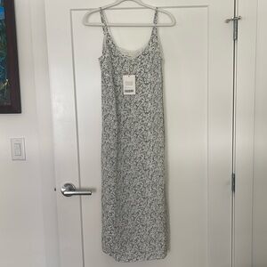 Brand New - Everlane The Summer Slip Dress in Sage Mini Floral